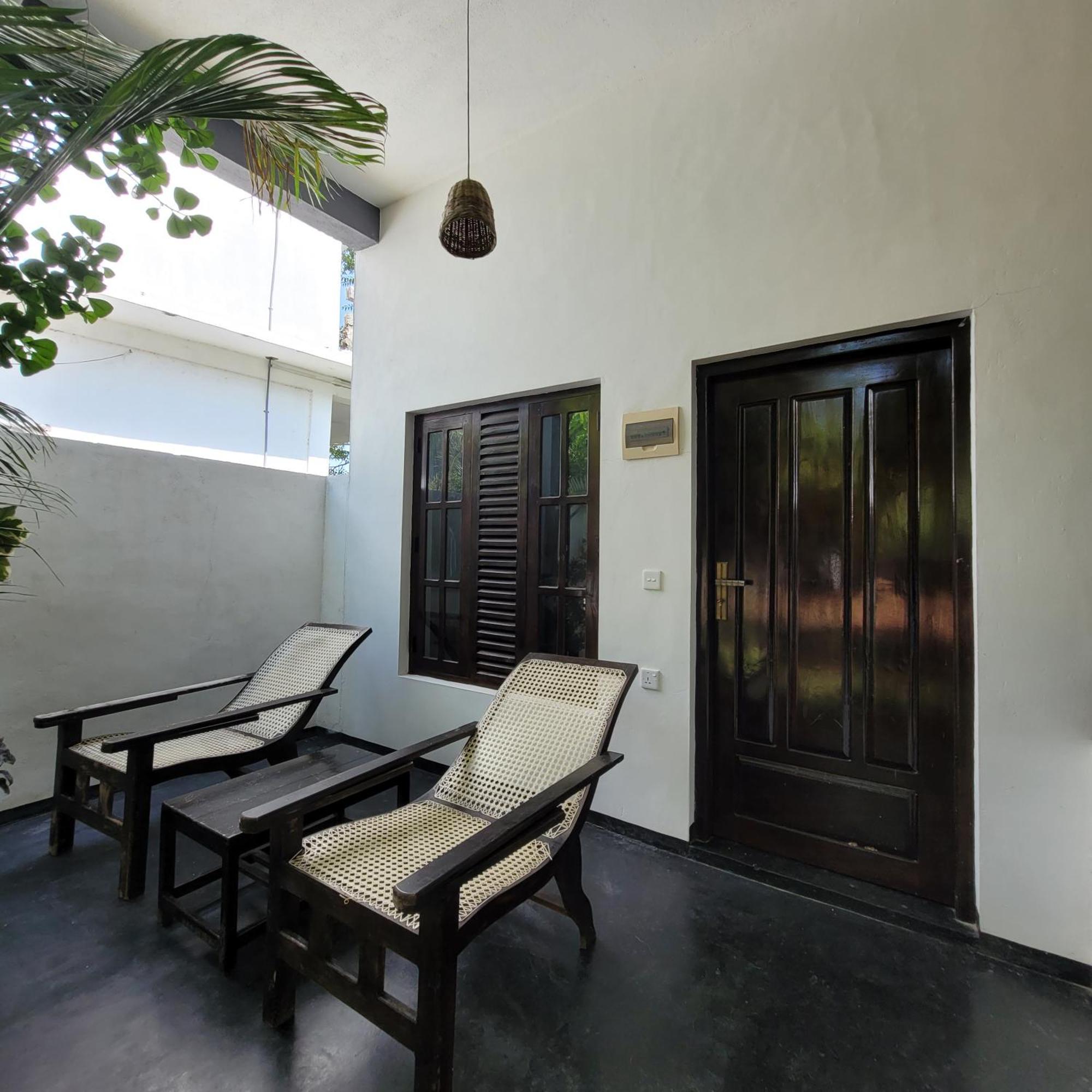 Auberge de jeunesse Agra Arugambay à Baie d'Arugam Extérieur photo